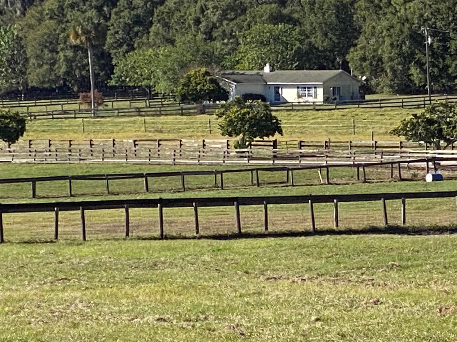 PENINSULA FARM - Residential