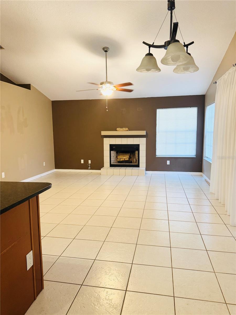 PEMBROOKE - Residential