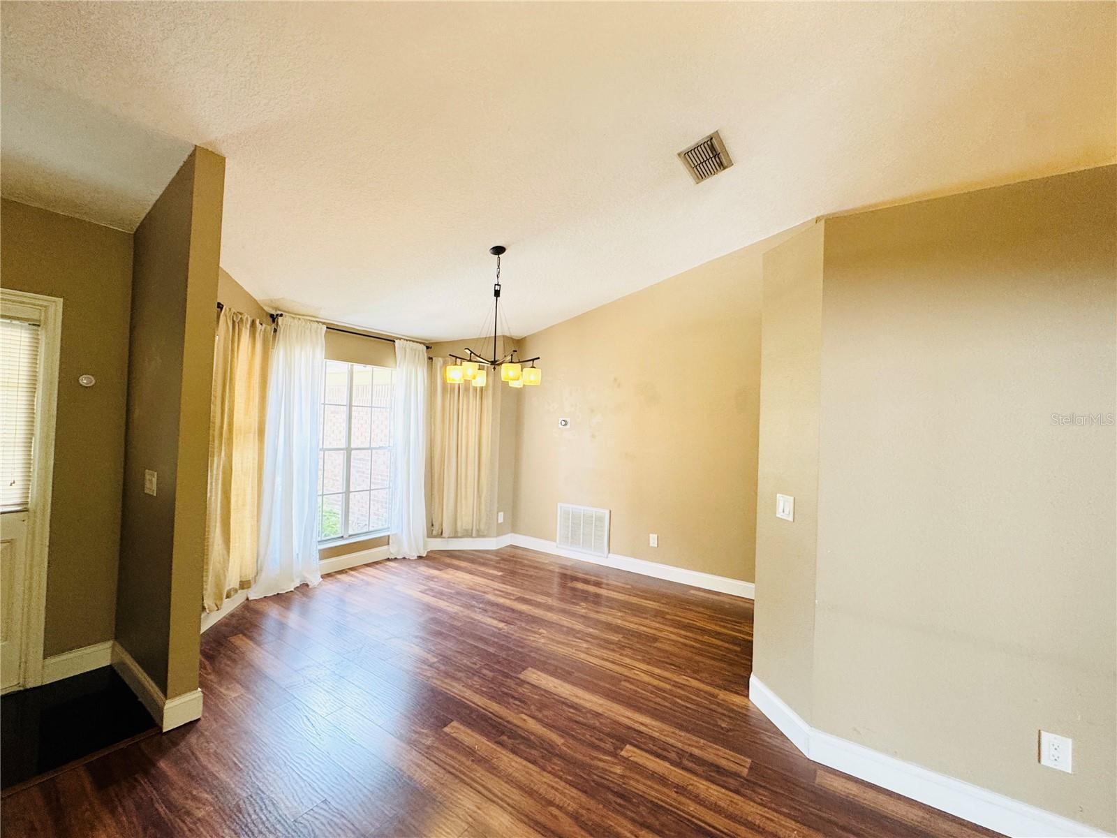 2622 TILTON COURT