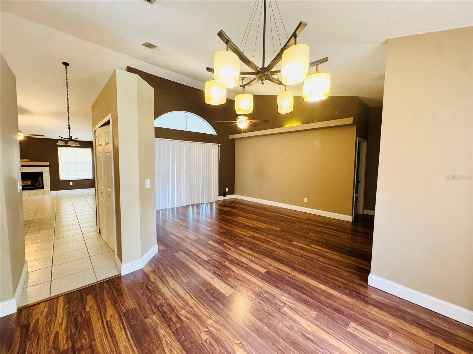 2622 TILTON COURT