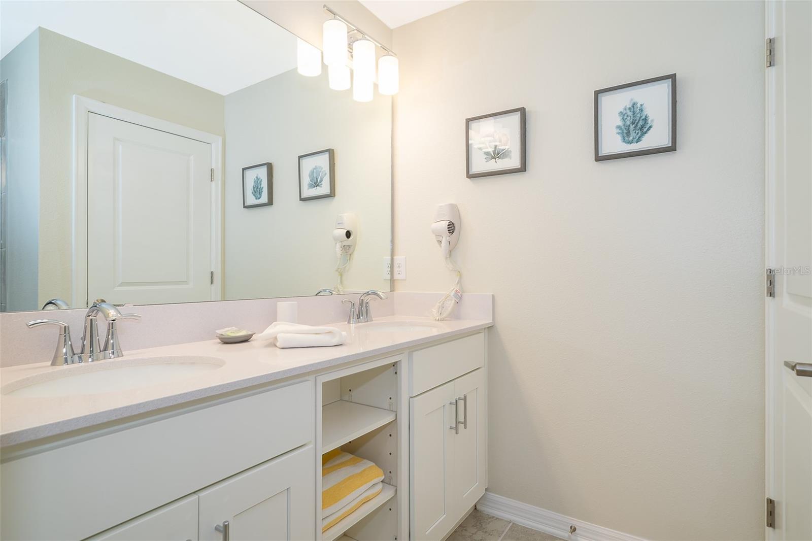 THE TERRACES AT STOREY LAKE CONDO 3 PH 9 - Residential