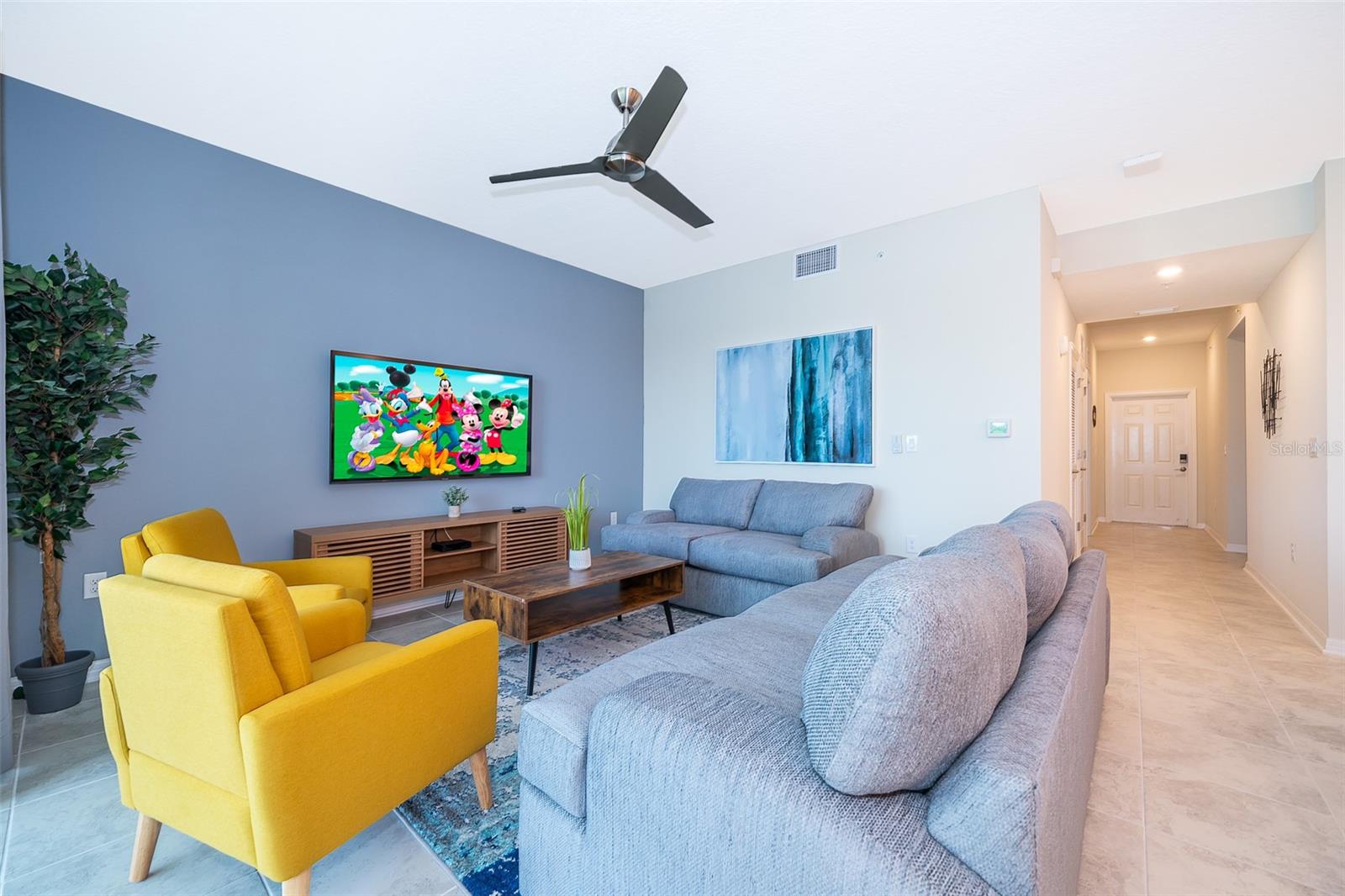 3151 PARADOX CIRCLE 106