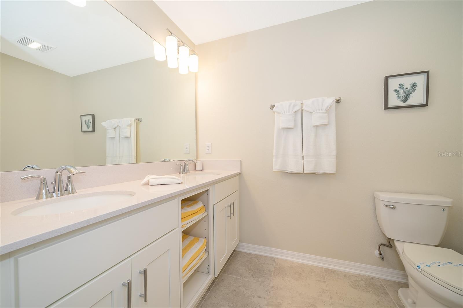 THE TERRACES AT STOREY LAKE CONDO 3 PH 9 - Residential