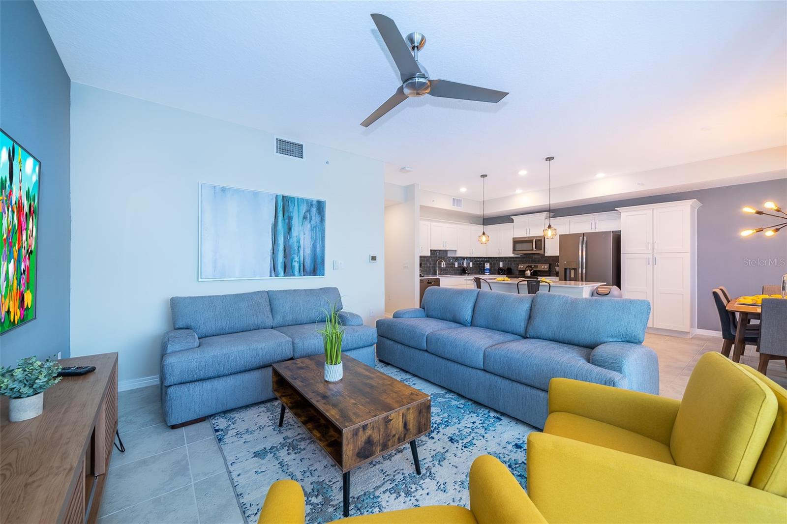 3151 PARADOX CIRCLE 106