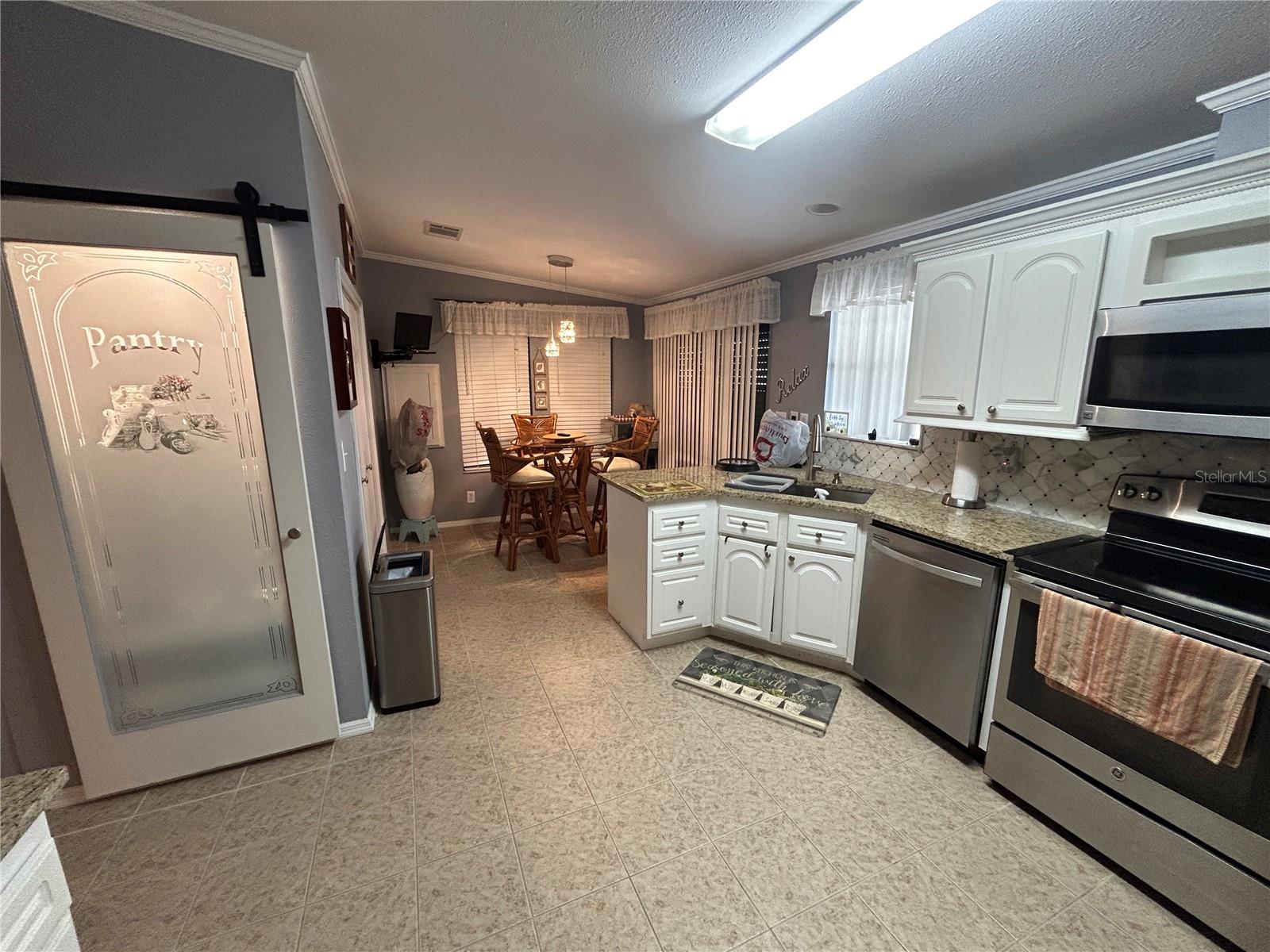 WINDMILL VILLAGE - Residential Lease