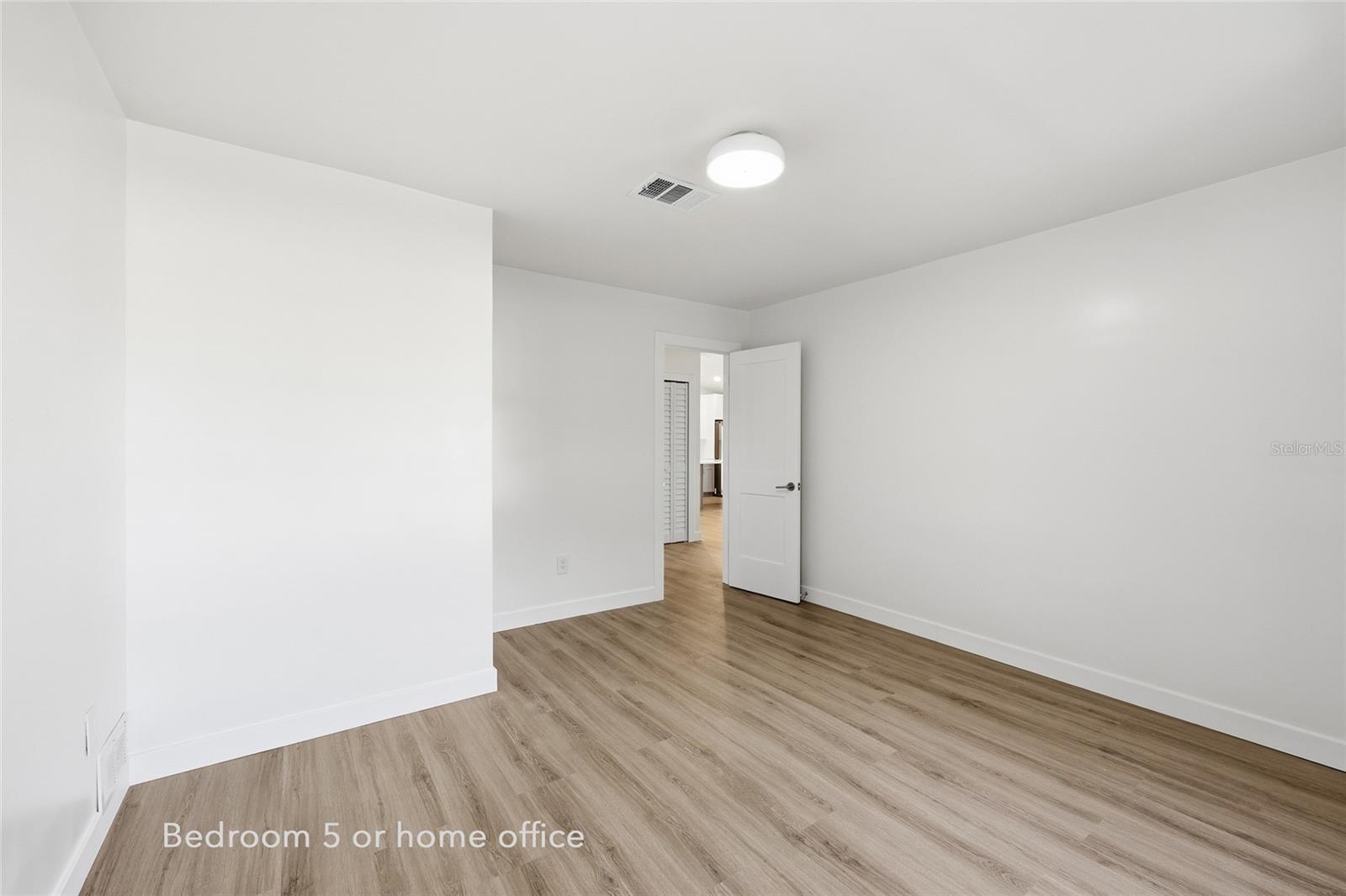 TURF & SURF ESTATES - Residential