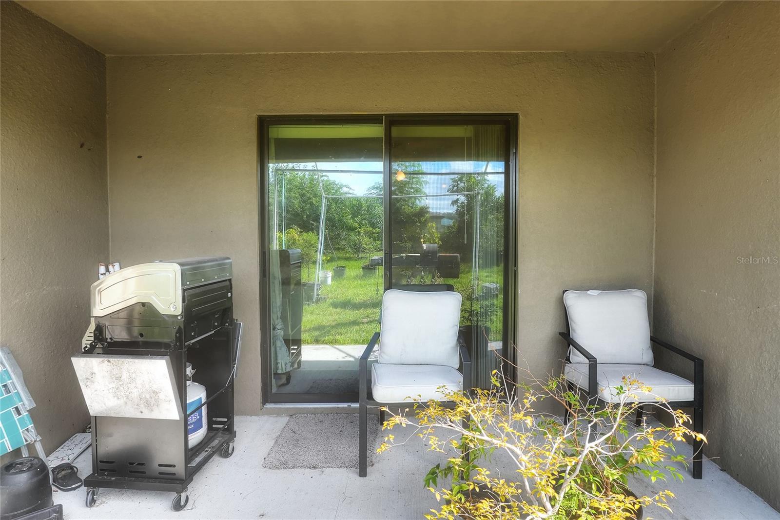 RIDGE/SWAN LAKE - Residential