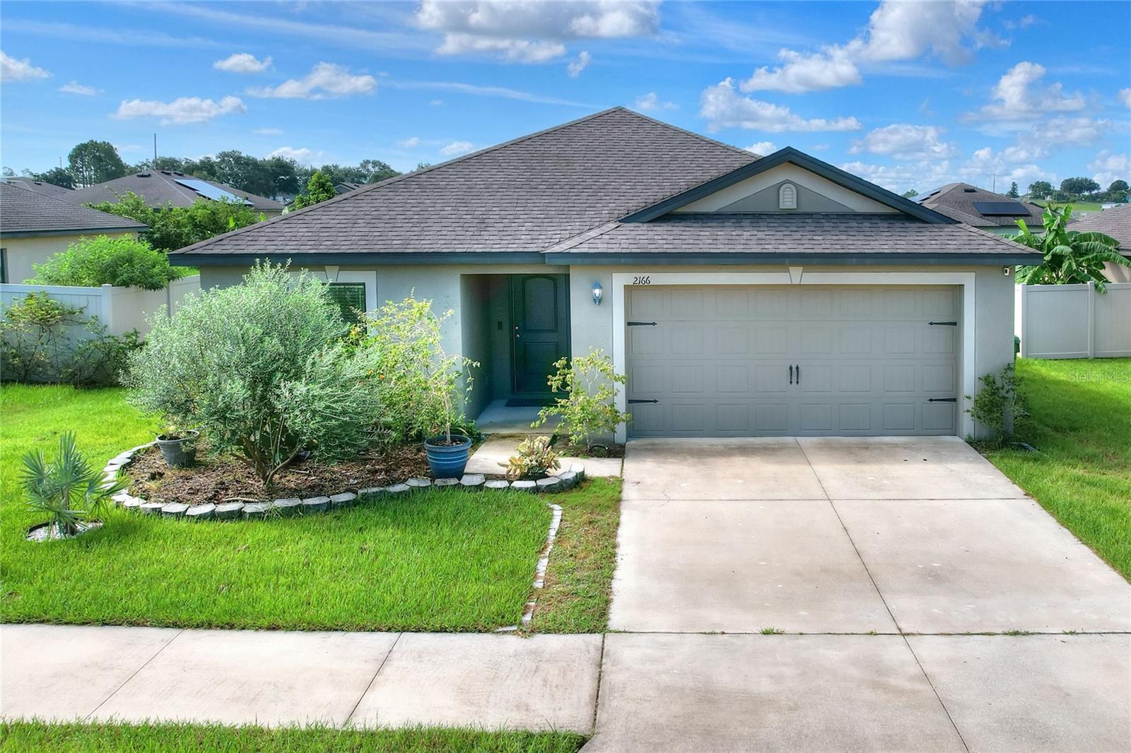 RIDGE/SWAN LAKE - Residential