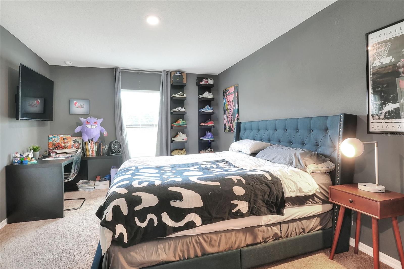 RIDGE/SWAN LAKE - Residential