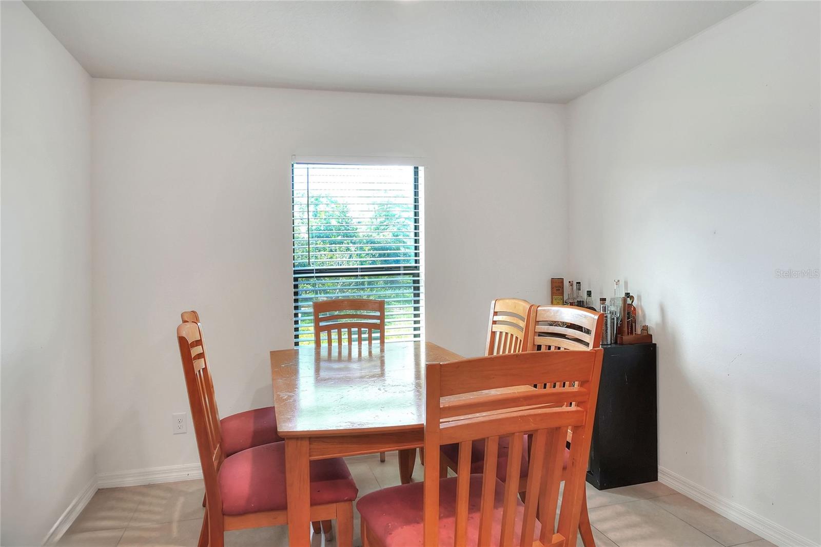 RIDGE/SWAN LAKE - Residential