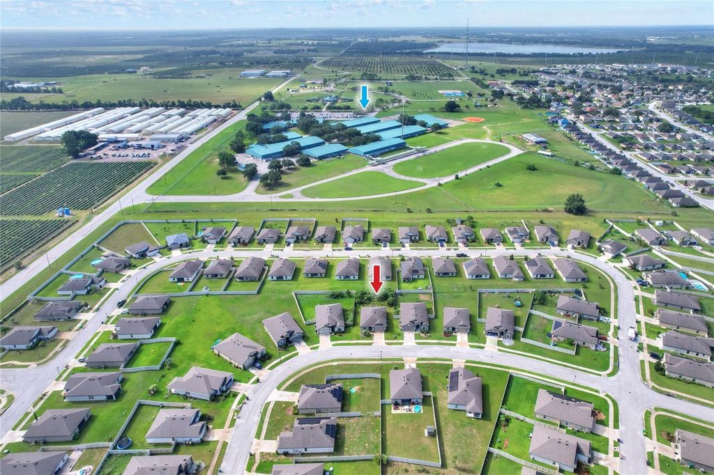 Photo of 2166 Mandarin Loop, Dundee, FL 33838 (MLS # L4955781)