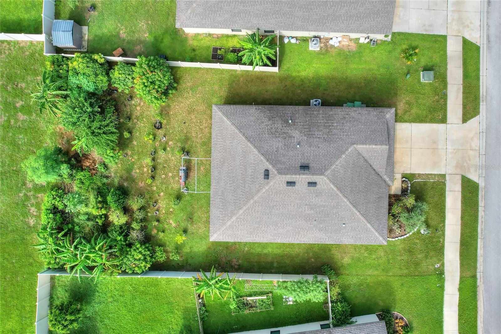 RIDGE/SWAN LAKE - Residential