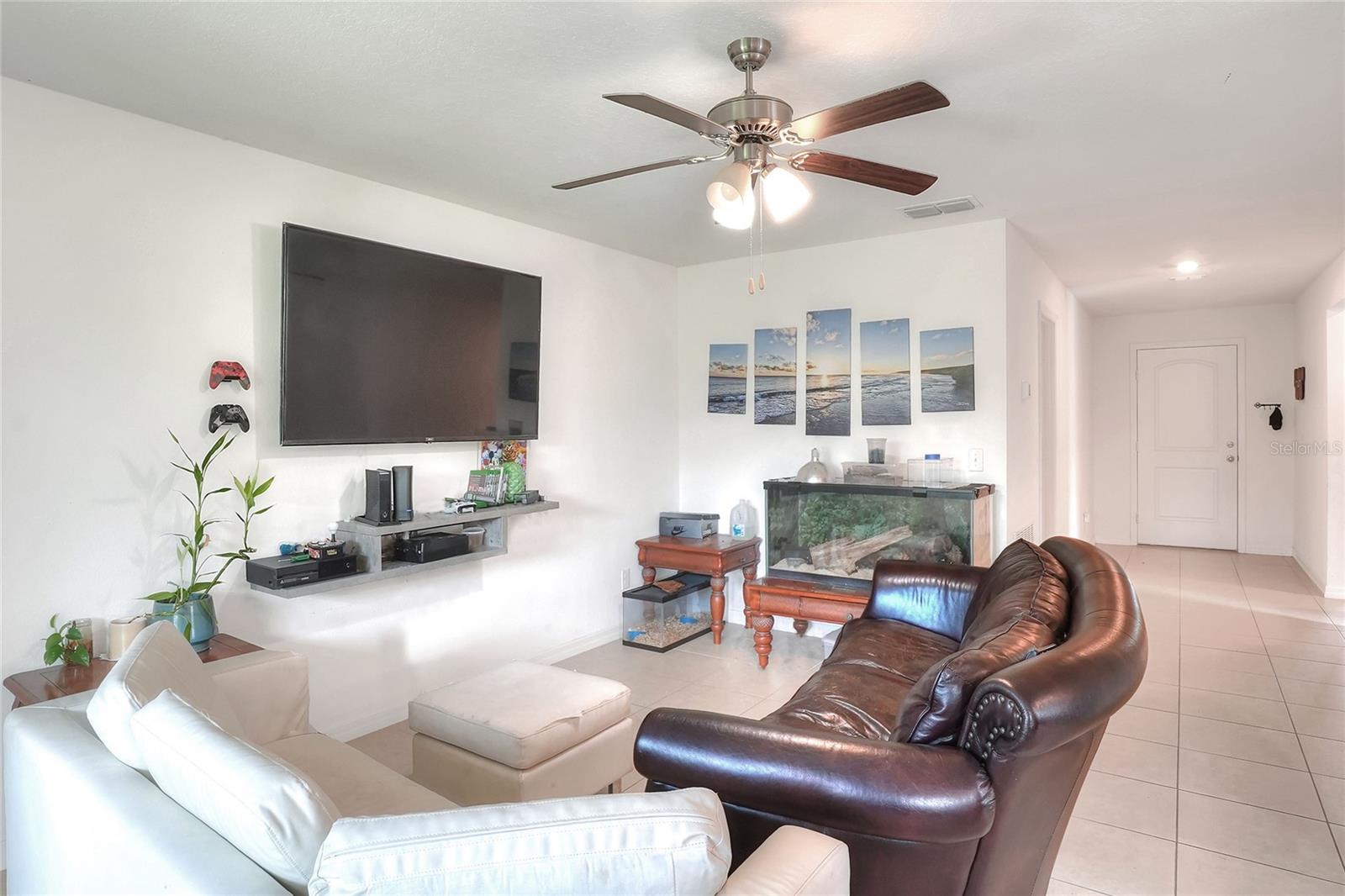 RIDGE/SWAN LAKE - Residential