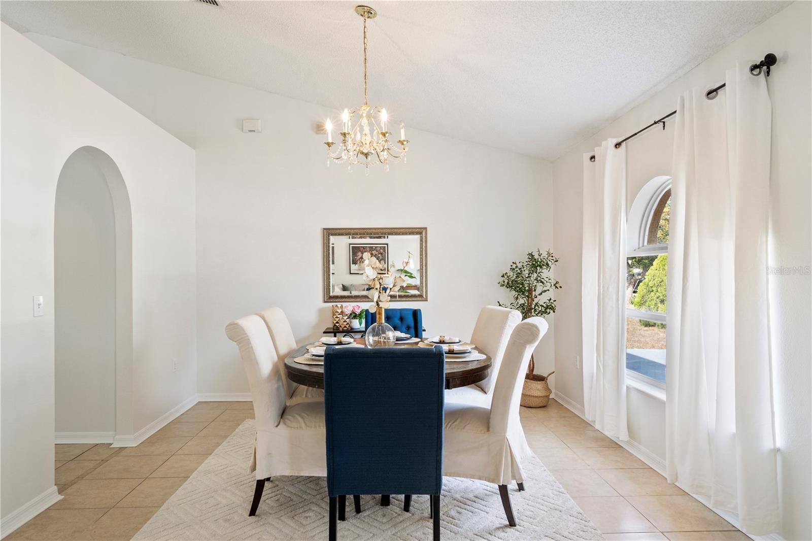 SPRING HILL - Residential