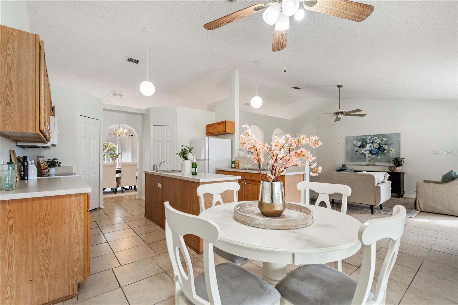 SPRING HILL - Residential