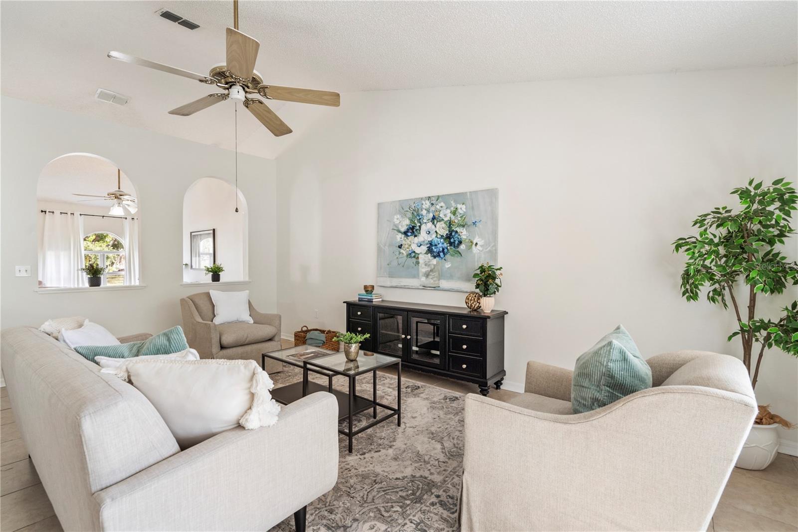 SPRING HILL - Residential