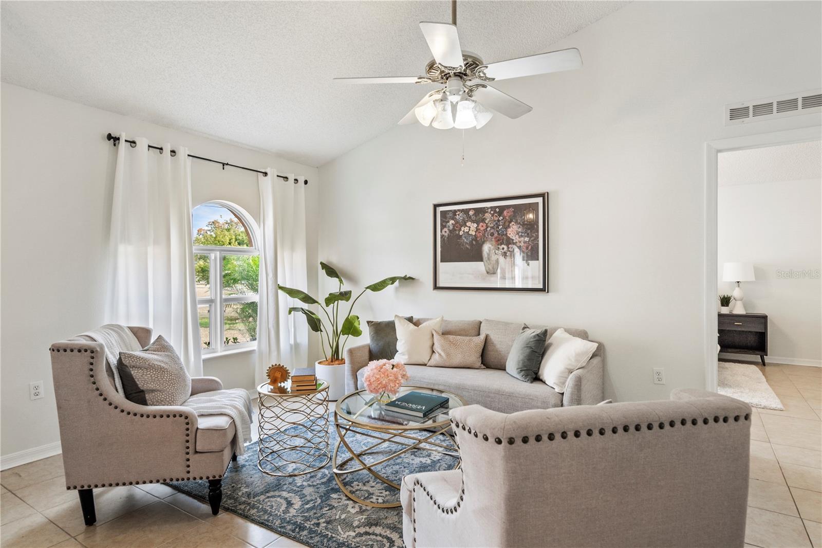 SPRING HILL - Residential