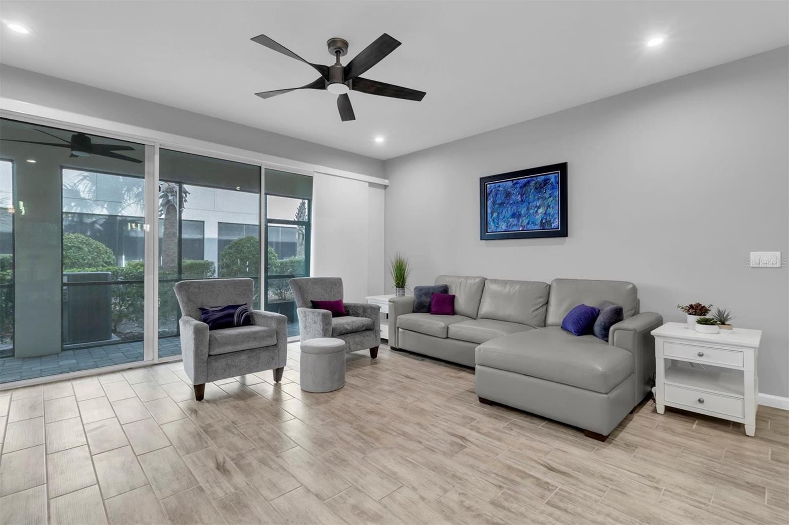 PARKVIEW/LONG LAKE RANCH PH 1B - Residential