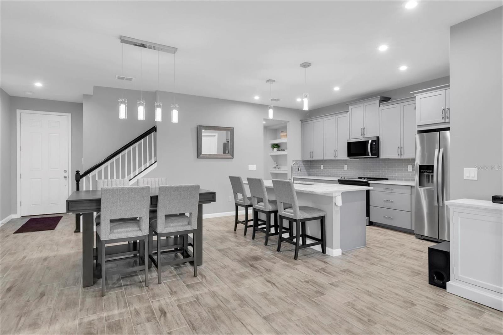 PARKVIEW/LONG LAKE RANCH PH 1B - Residential