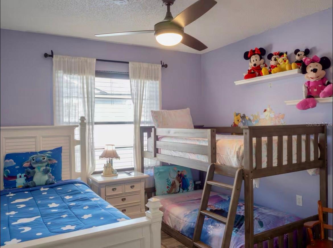 INDIAN RIDGE UNIT 5 - Residential Lease