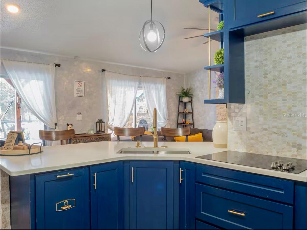 INDIAN RIDGE UNIT 5 - Residential Lease