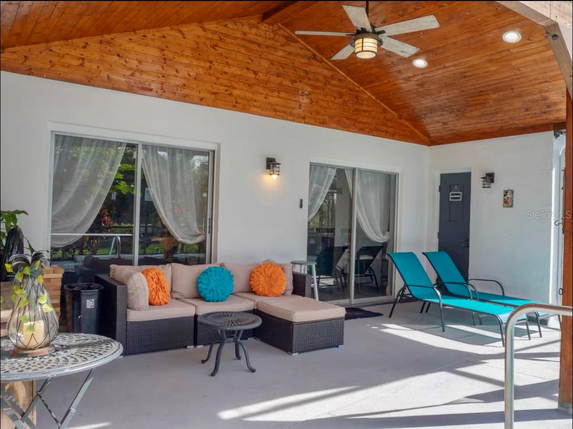 INDIAN RIDGE UNIT 5 - Residential Lease