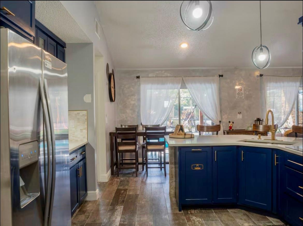 INDIAN RIDGE UNIT 5 - Residential Lease