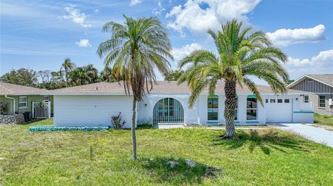 Single Family Residence in ROTONDA WEST FL 67 GOLFVIEW ROAD.jpg