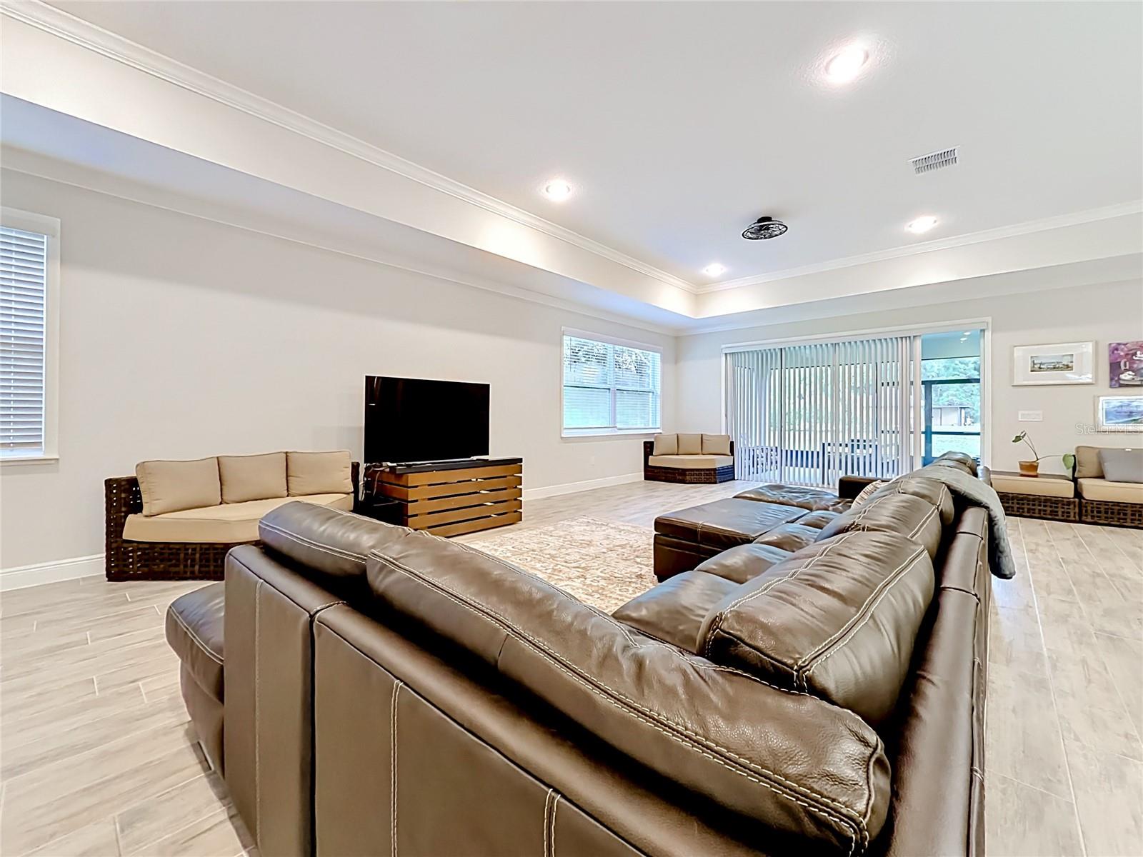 WINGSPREAD FRUITLAND PARK - Residential