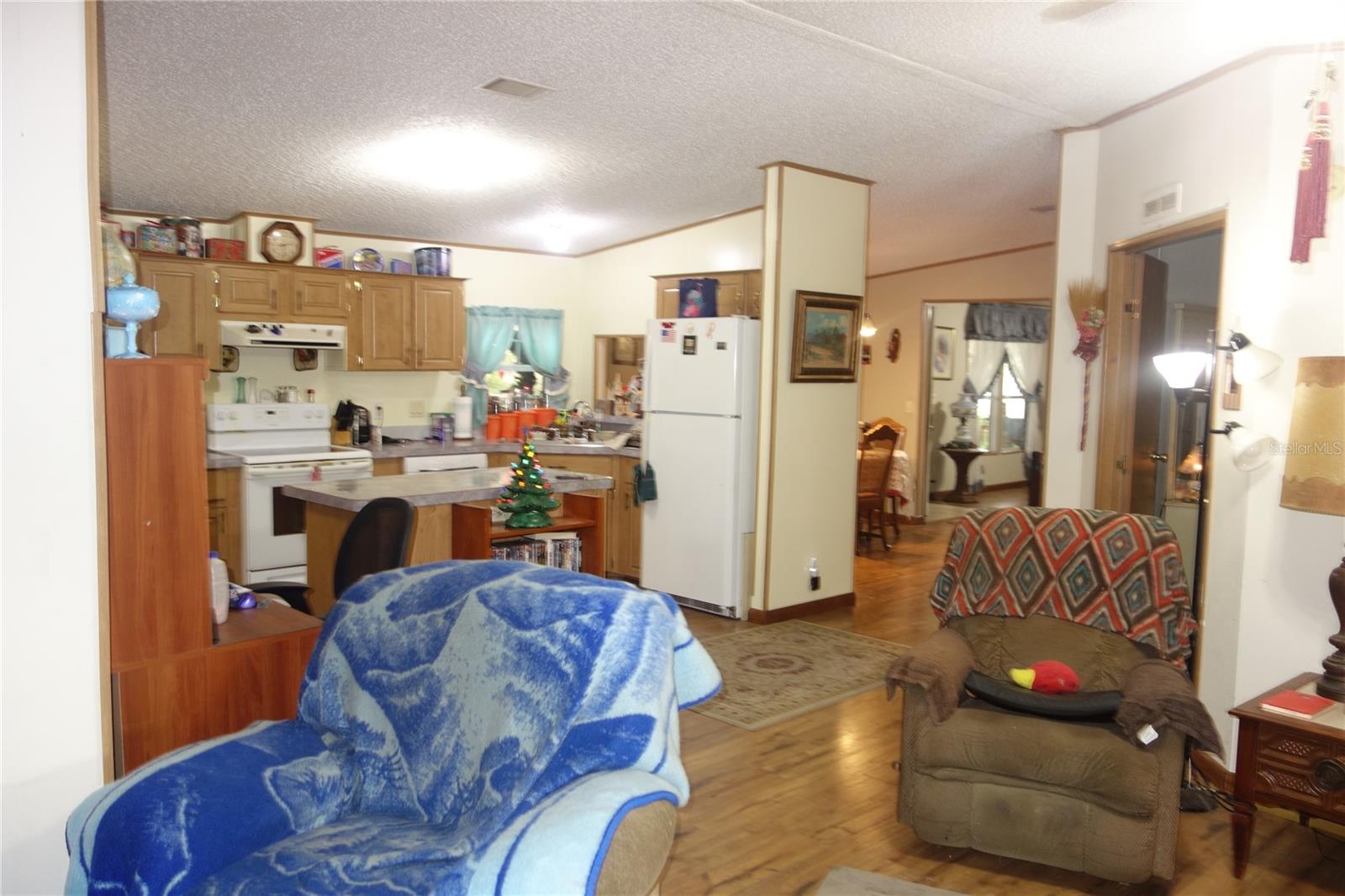 COUNTRY VIEW ESTATES - Residential