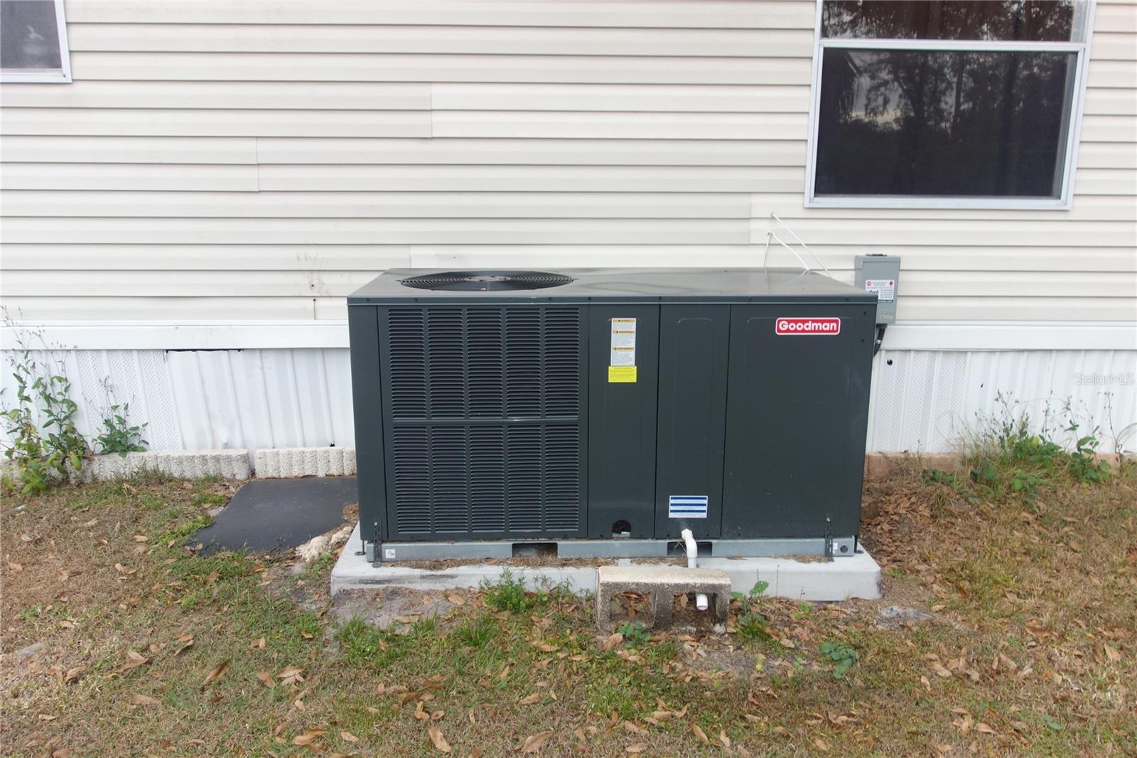 COUNTRY VIEW ESTATES - Residential