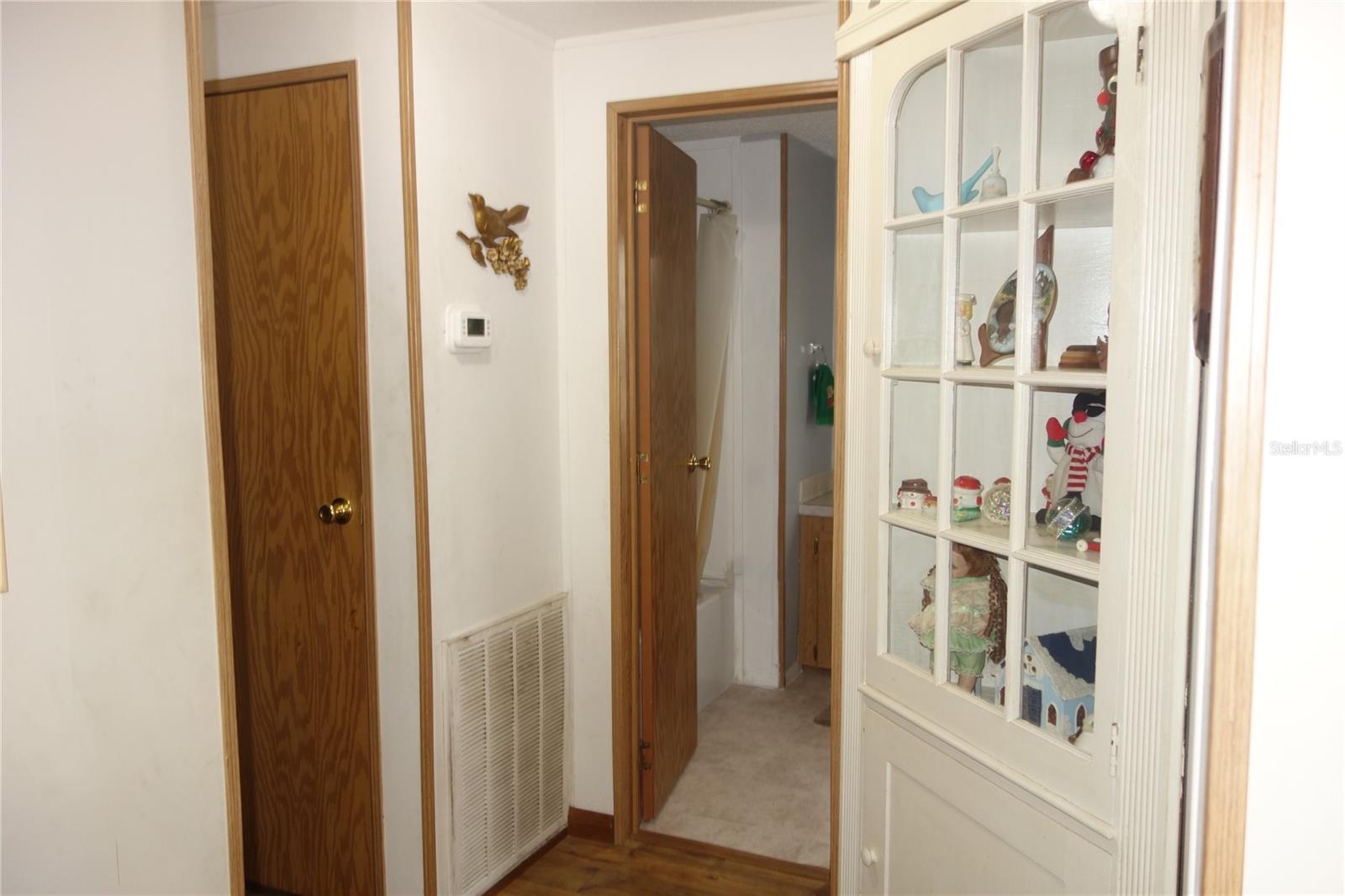 COUNTRY VIEW ESTATES - Residential