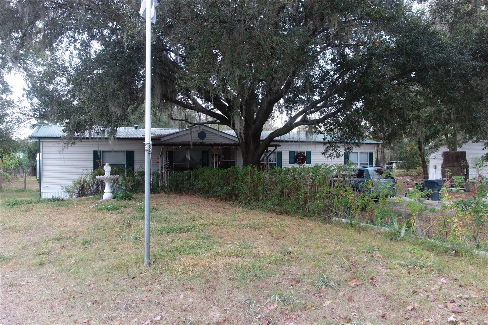 COUNTRY VIEW ESTATES - Residential