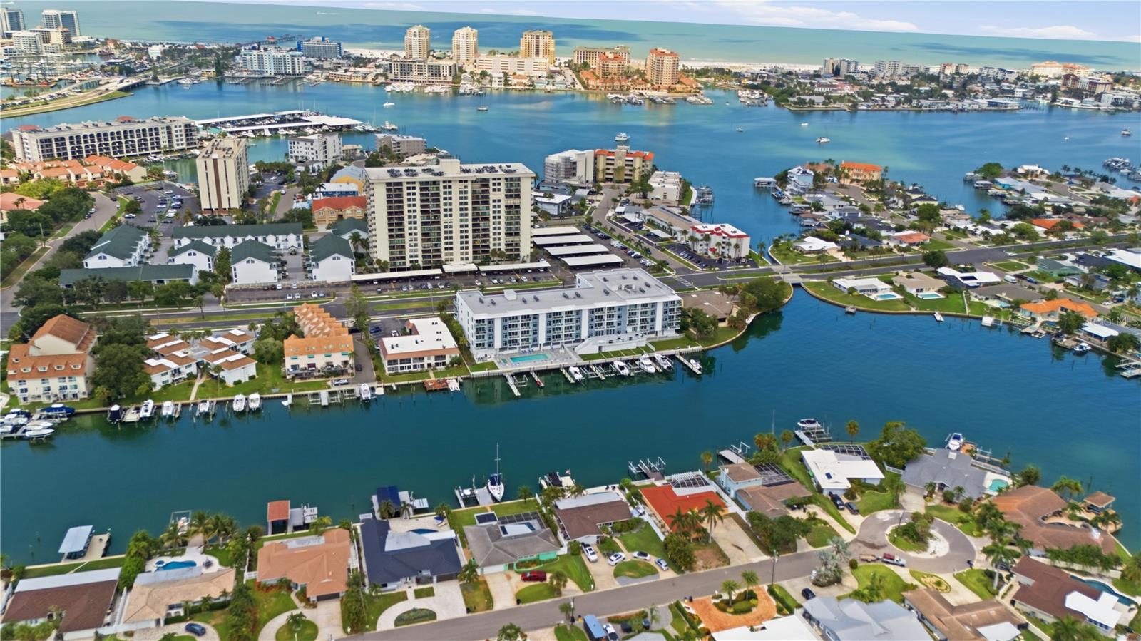 415 ISLAND WAY 204