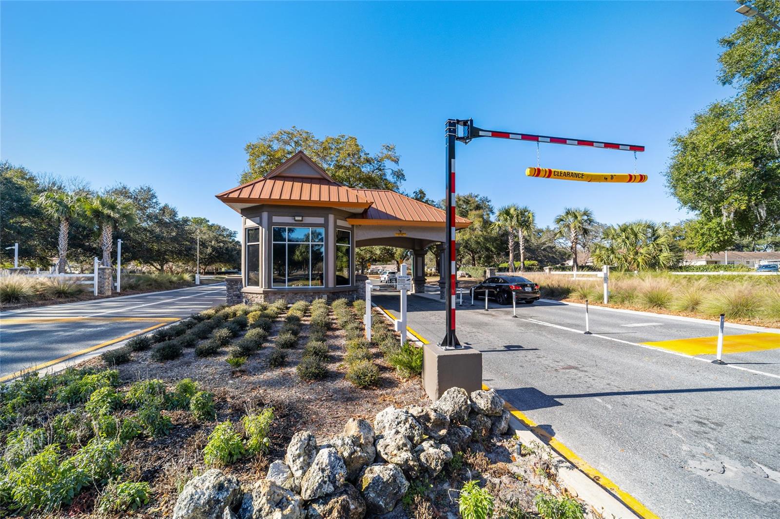 CIRCLE SQUARE WOODS #9 - Residential