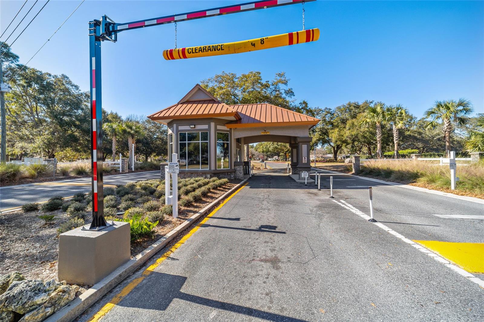 CIRCLE SQUARE WOODS #9 - Residential