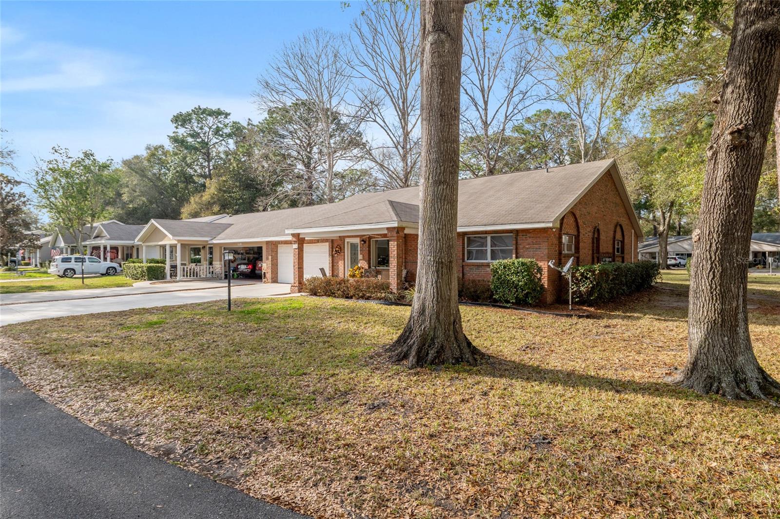 CIRCLE SQUARE WOODS #9 - Residential