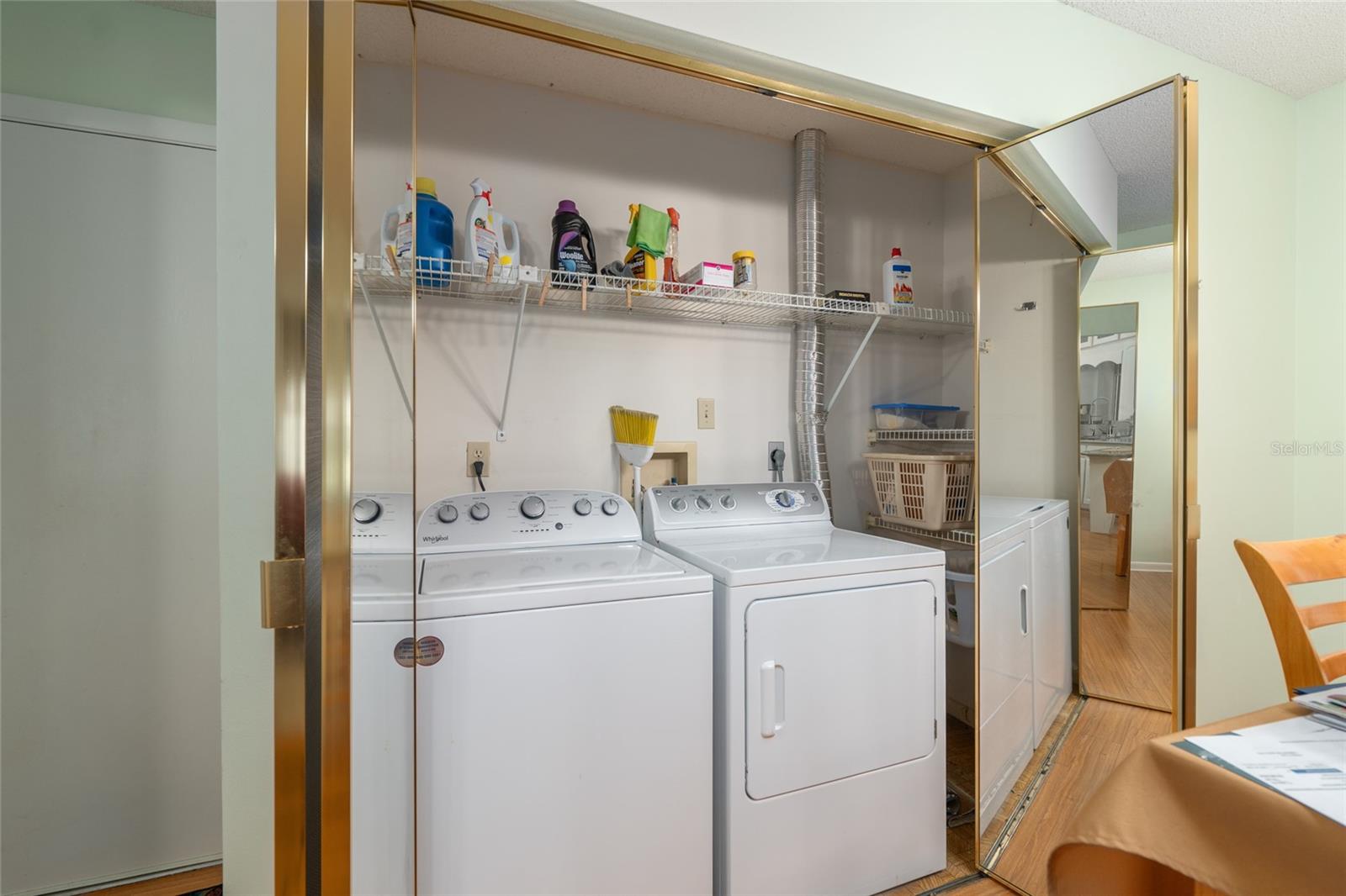 CIRCLE SQUARE WOODS #9 - Residential