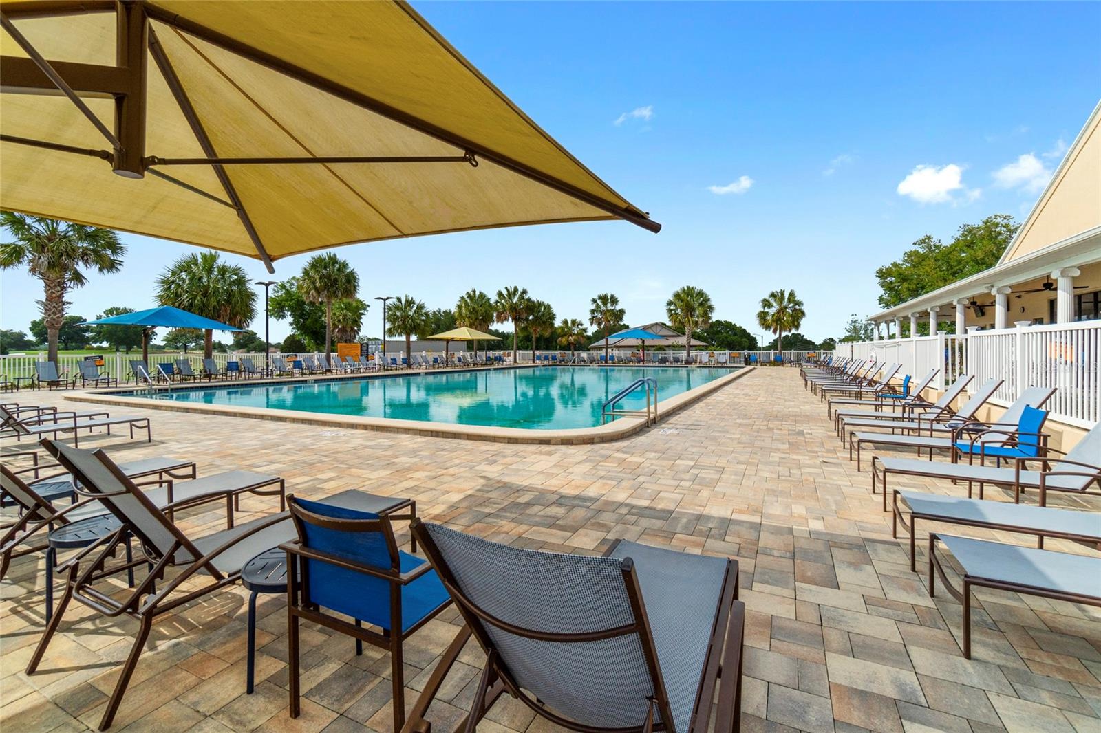 CIRCLE SQUARE WOODS #9 - Residential