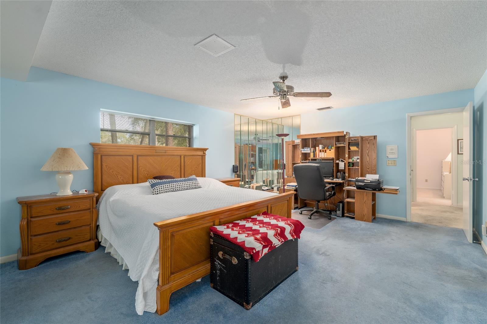 CIRCLE SQUARE WOODS #9 - Residential