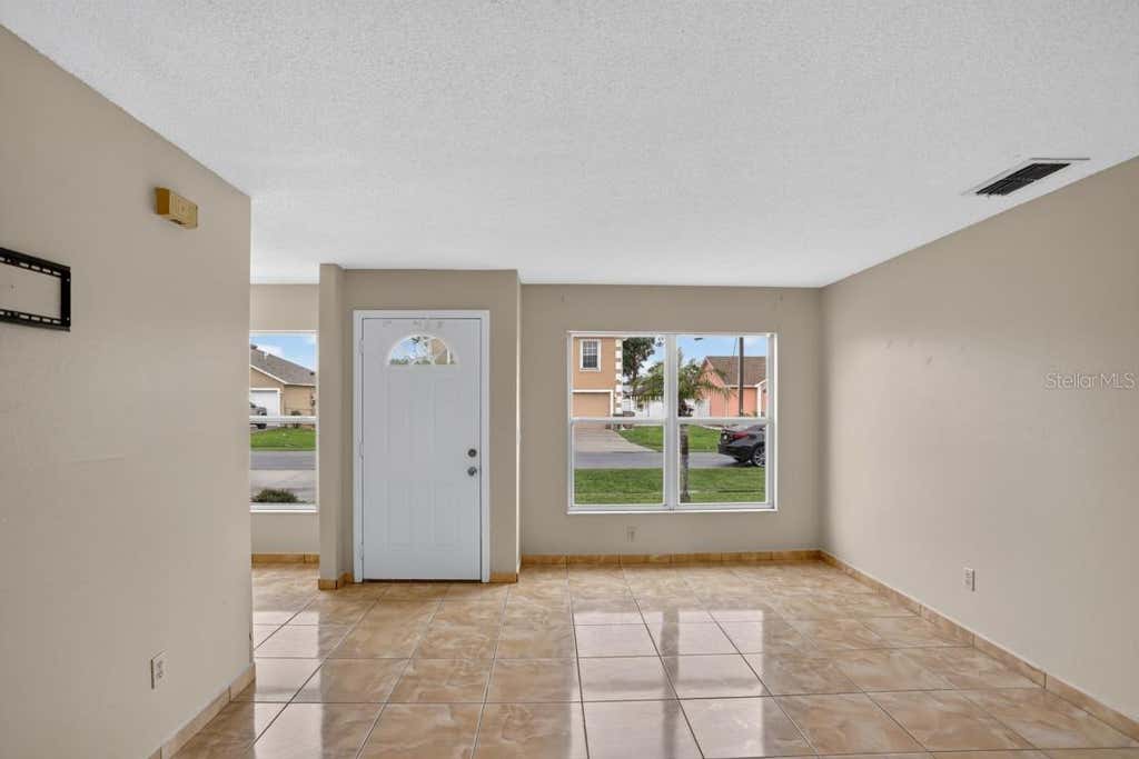 Photo of 145 Dorchester Court, Kissimmee, FL 34758 (MLS # O6431560)