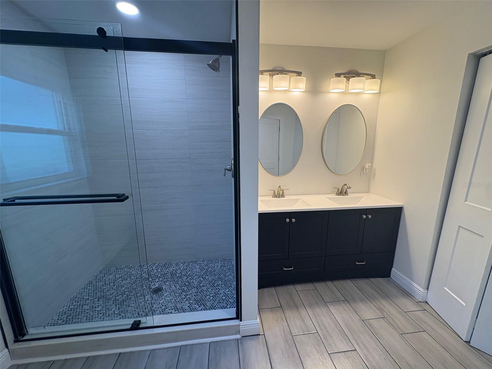 ARCADIA ANNEX - Residential Lease