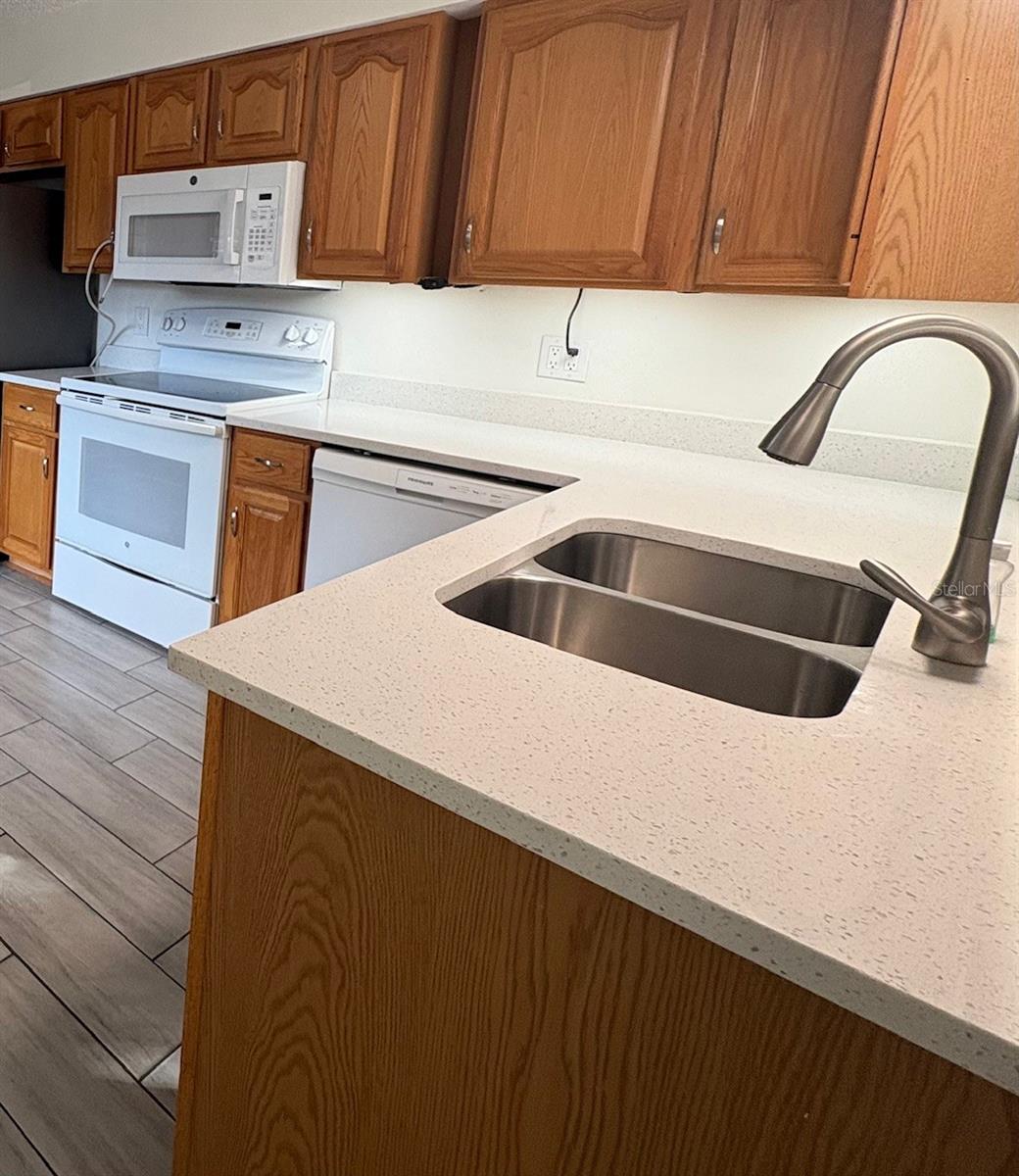 ARCADIA ANNEX - Residential Lease