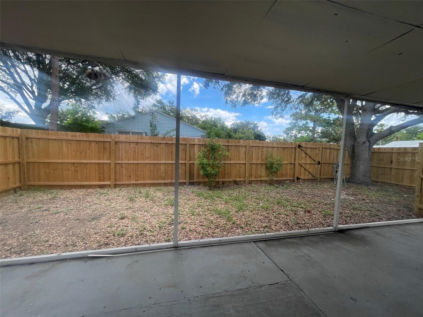 ARCADIA ANNEX - Residential Lease