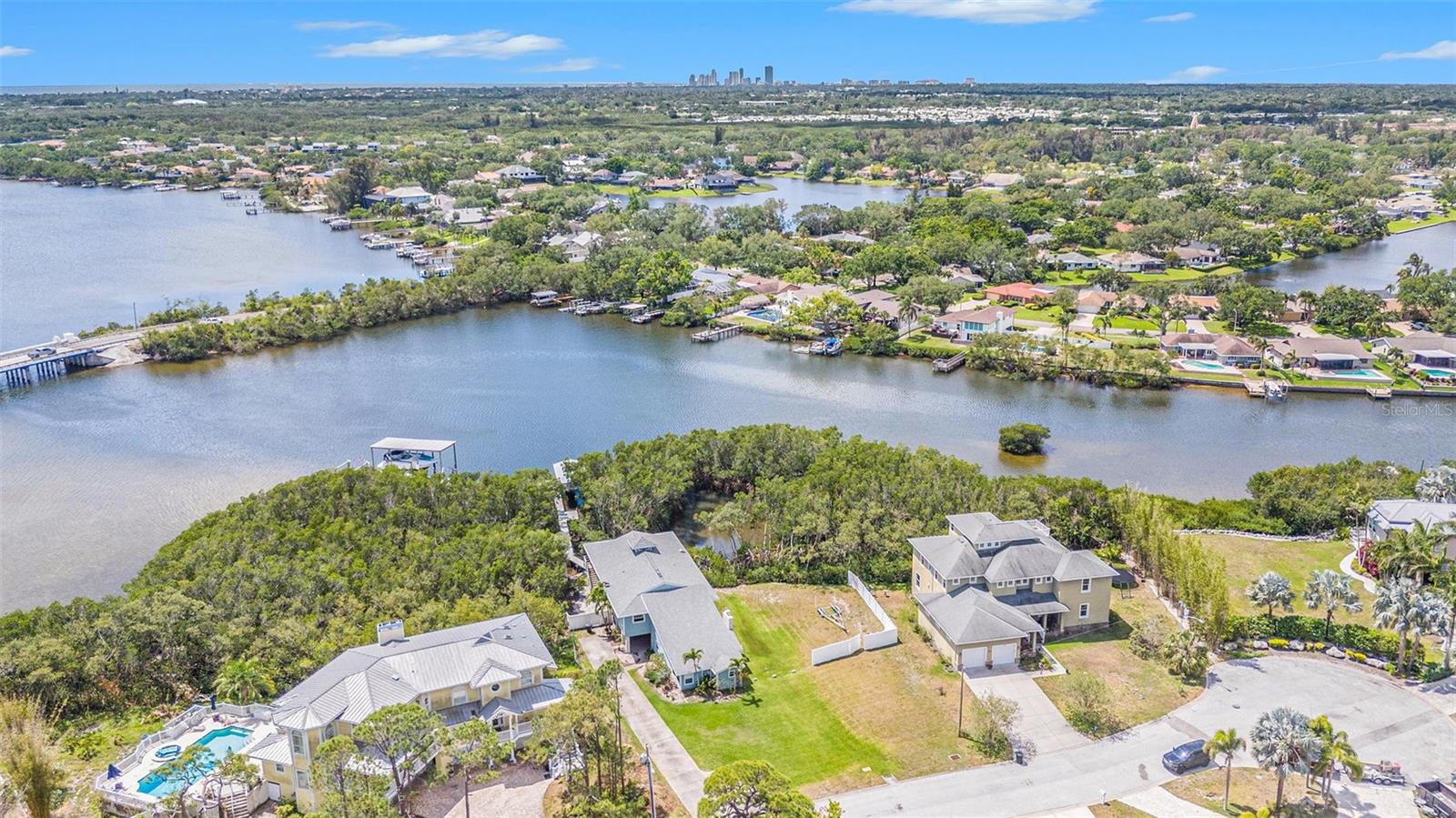 FLORIDA RIVIERA 10 - Land