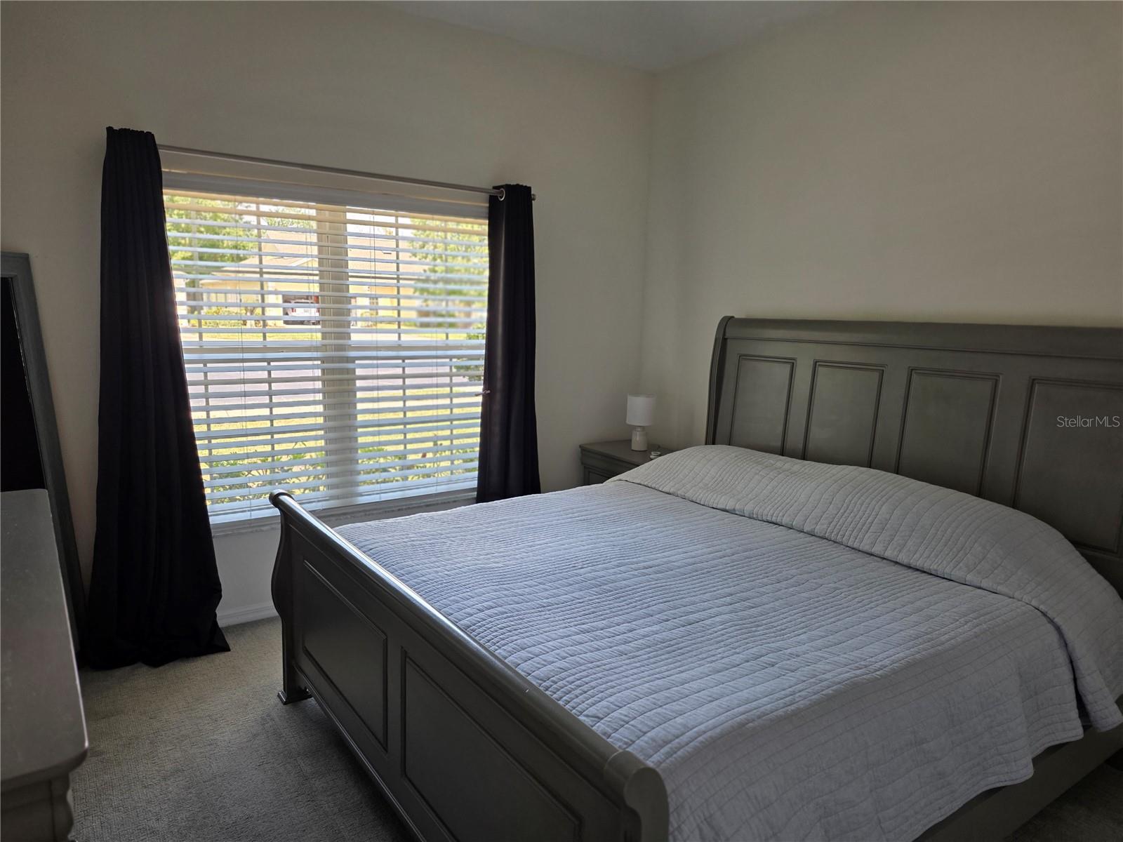 QUEEN ANNE GATE - Residential