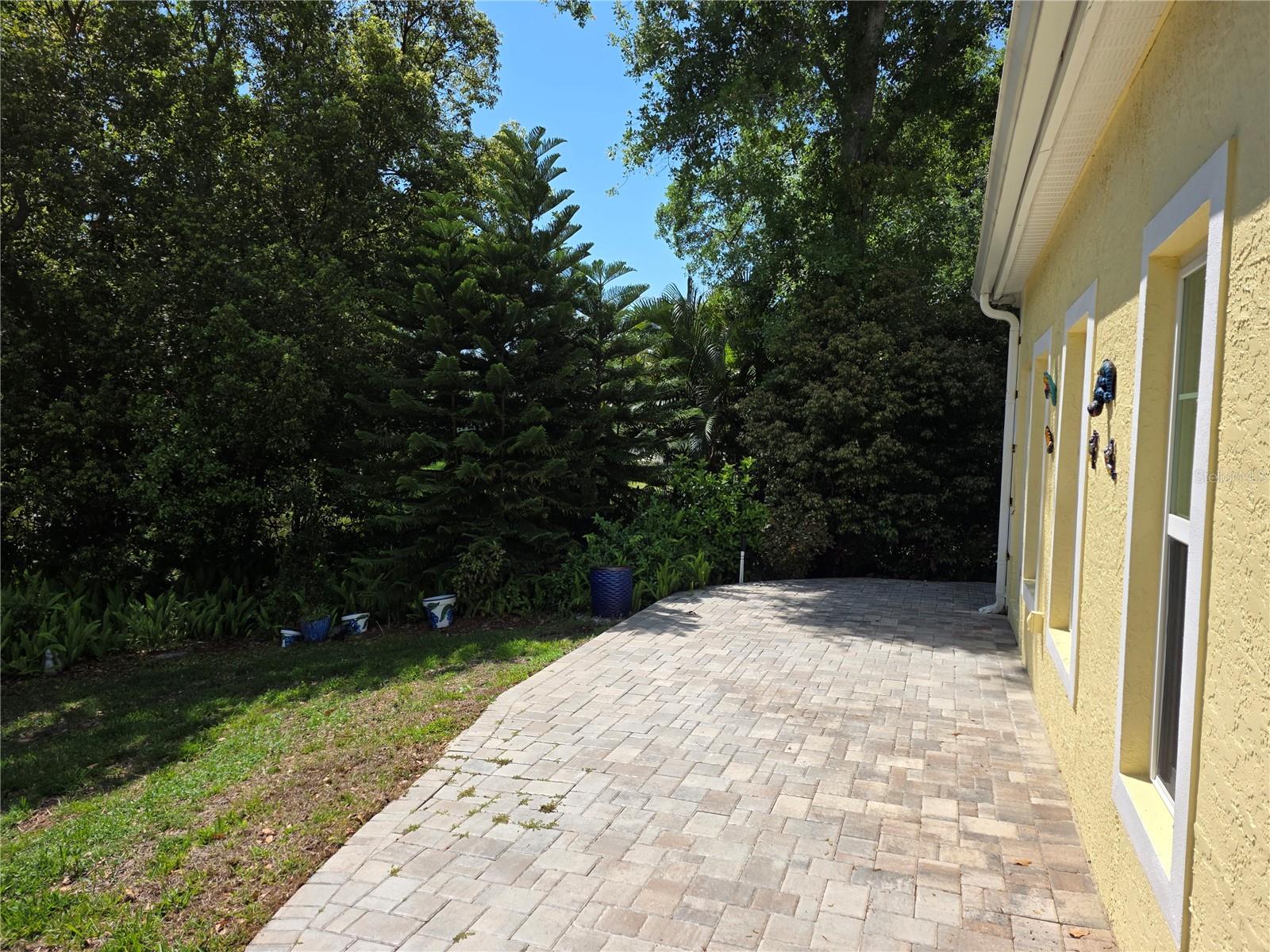 QUEEN ANNE GATE - Residential