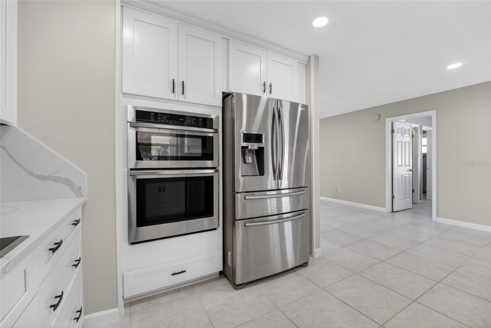 44 REDWOOD ROAD