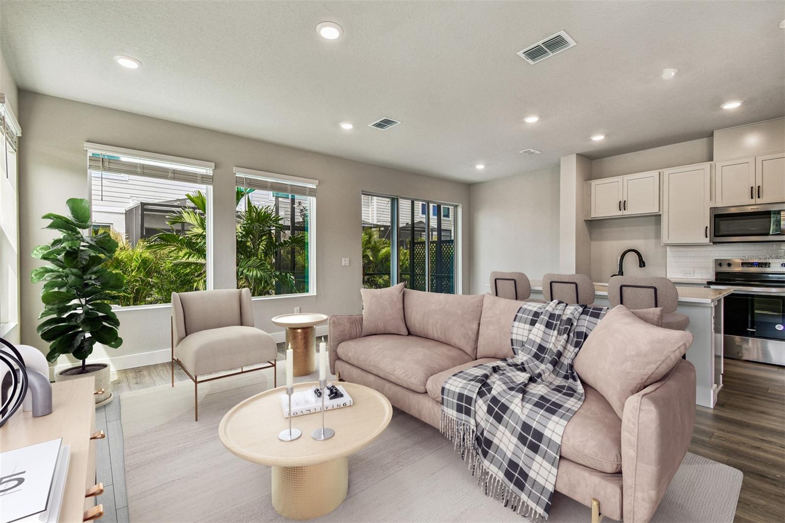 NORTH RIVER RANCH - Residential