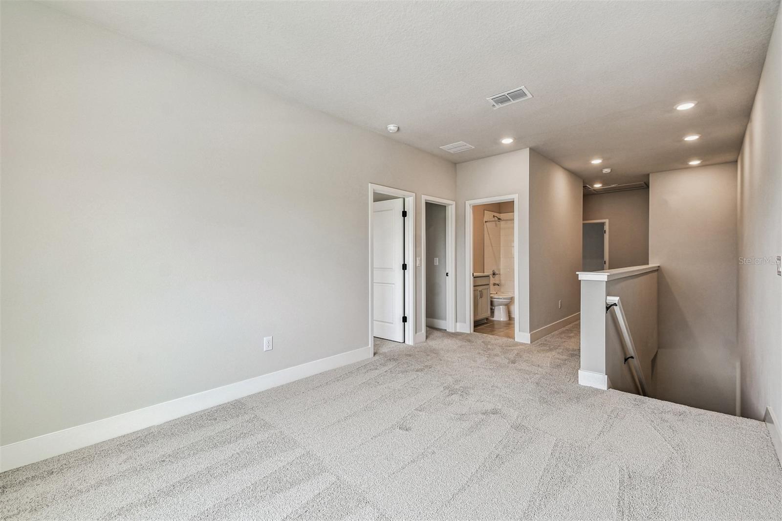 NORTH RIVER RANCH - Residential